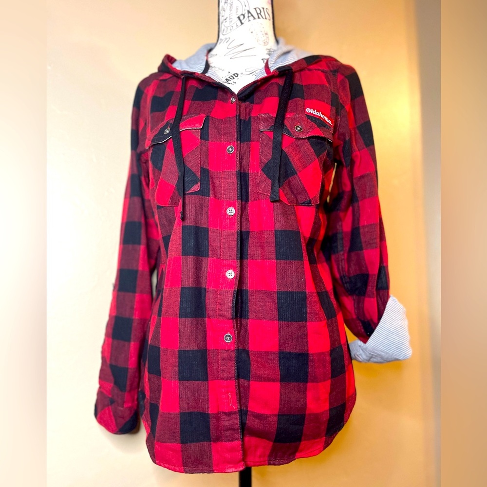 Columbia University of Oklahoma Logo Red/Black Buffalo Print Hoodie. Sz M.